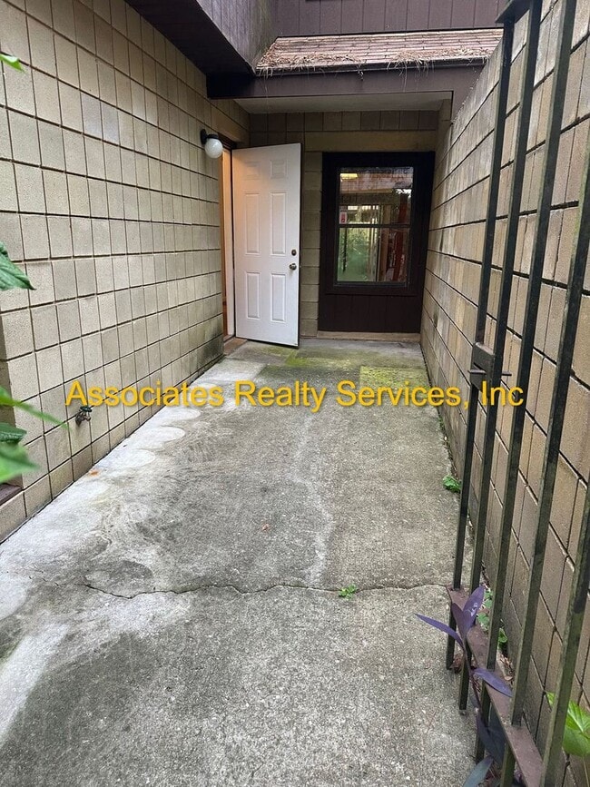 Foto del edificio - Charming 2 Bedroom, 2 Bath Home Near Veteran’s Park – A Must See!