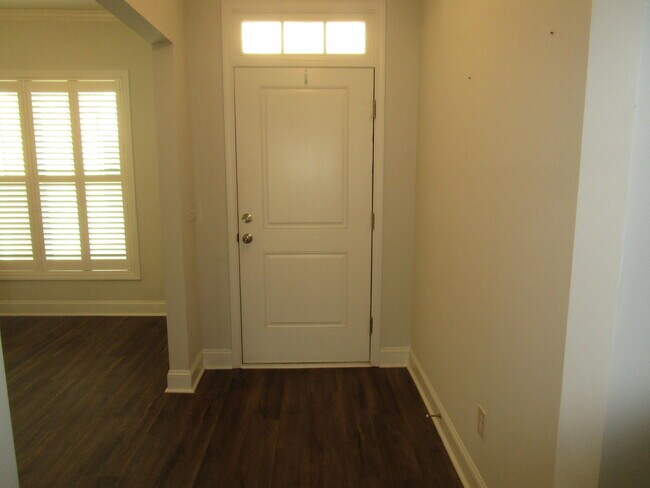 Building Photo - 420 Kittiwake Ln