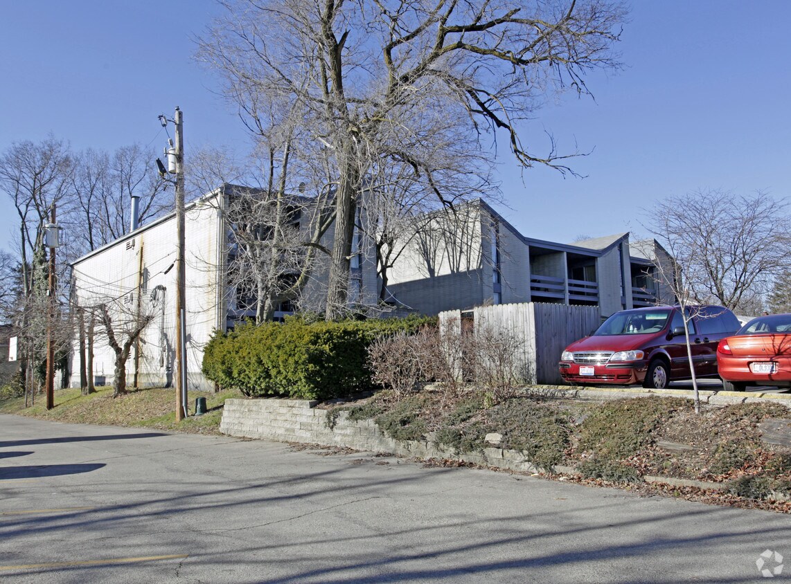 Foto del edificio - Eleven O Two Salem Apartments