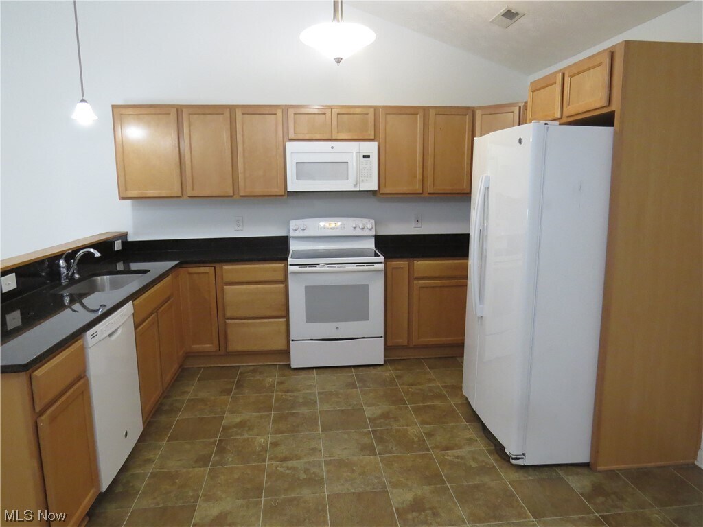 Primary Photo - 1725 Blase Nemeth Rd