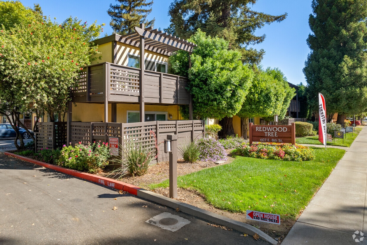 Redwood Tree Apartments - 607 E 8Th St Davis, CA 95616 | Apartments.com