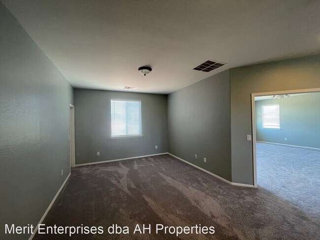 Foto del edificio - 4 br, 3 bath House - 5606 W CARSON RD