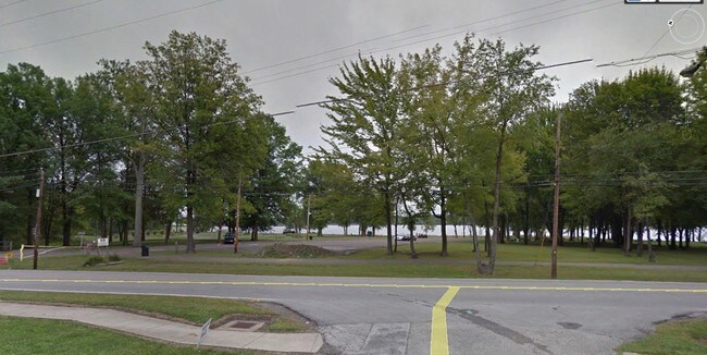 Craig Beach - 2274 Grandview Rd