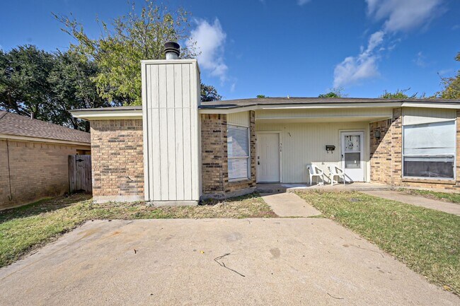 Foto del edificio - Adorable North Arlington Duplex in Quiet N...
