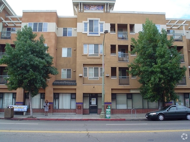 Building Photo - Hismen Hin-Tu Terrace Apartments