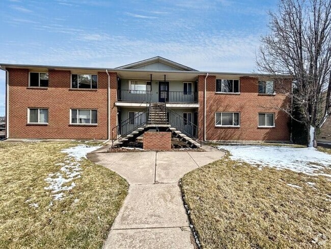 Building Photo - 4311 N Chestnut St