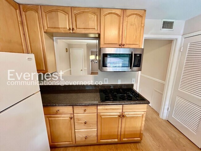 Foto del edificio - 4282 Roswell Rd NE