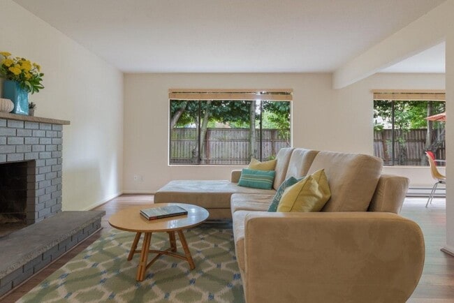 Foto del edificio - 3Bd/2.5Ba Seattle Duplex