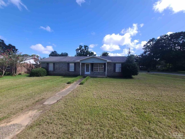 Building Photo - 2807 Tupelo Ave
