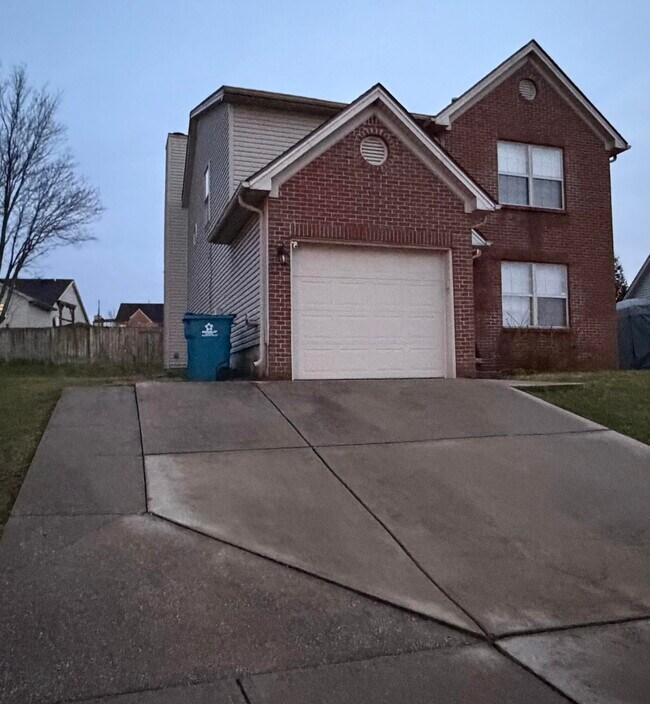 Foto del edificio - 188 Ransom Trce