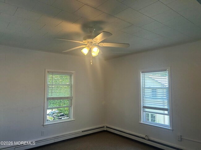 Building Photo - 1109 Lincoln Ct