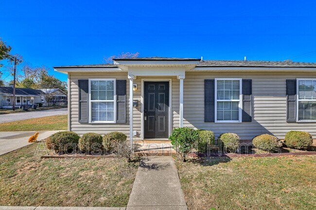 Foto del edificio - 1718B Hicks Street