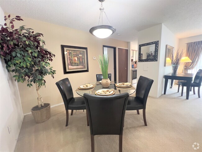 2BD 2BA - Dining Room - Sandhurst Apartments