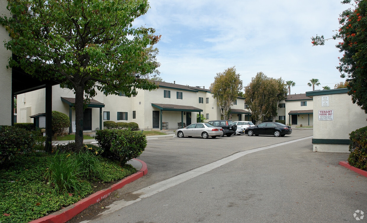 Building Photo - Waverly House