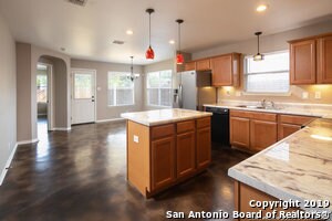 Building Photo - 4003 Blue Oak Pass