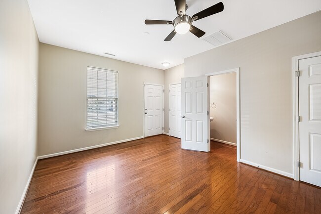 Building Photo - Charming 3-Bedroom Home in Prime Durham Lo...