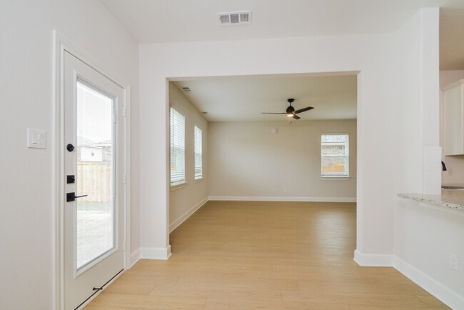 Building Photo - 1108 Ginsburg Ln