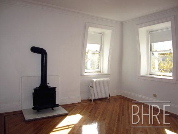Building Photo - 93 Remsen St