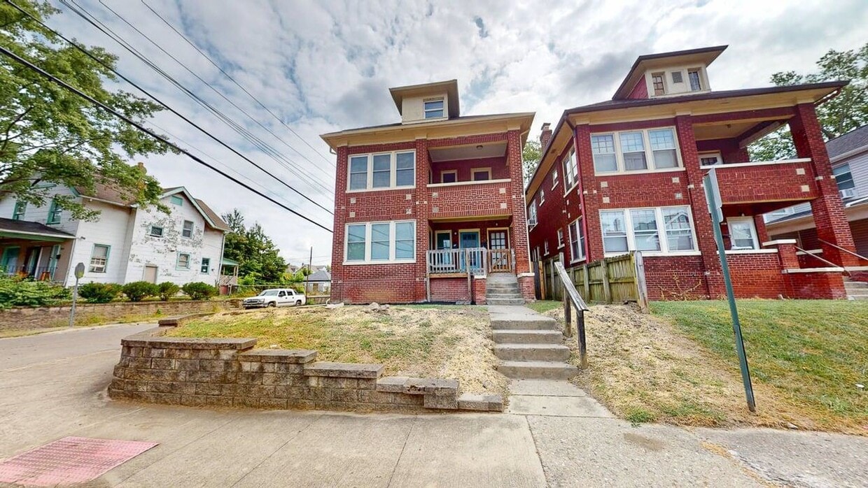 Foto principal - 978 Linwood Ave