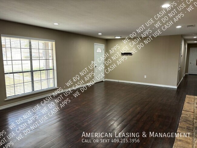 Foto del edificio - 225 Ridgewood St