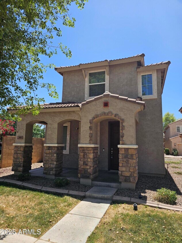 Primary Photo - 4083 E Tyson St