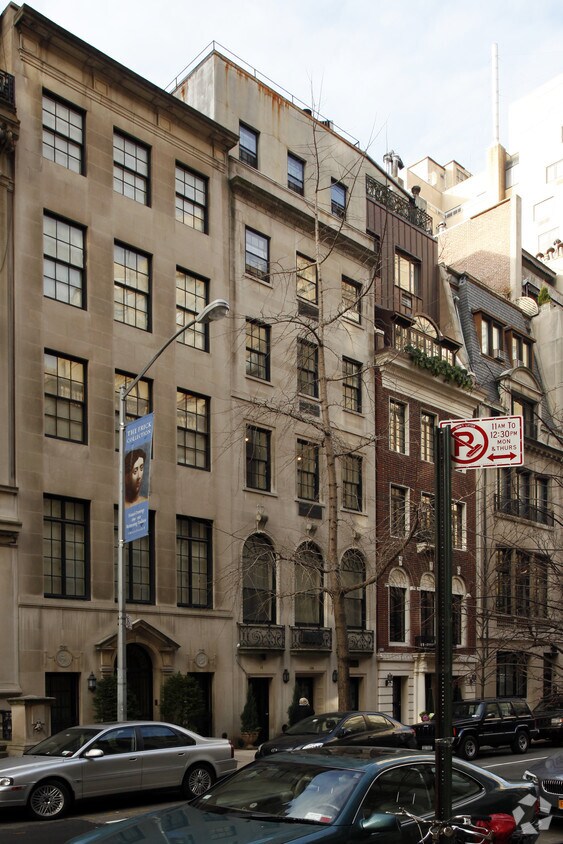 Foto del edificio - 14 E 68th St