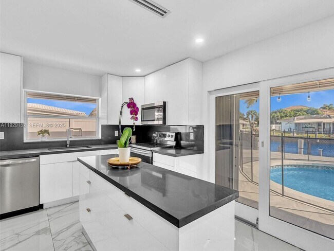 Foto del edificio - 440 SE 8th Ave