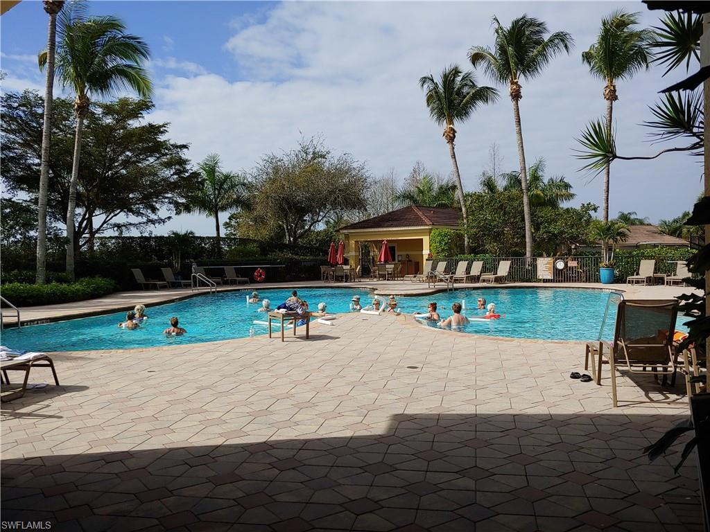Building Photo - 10111 Colonial Country Club Blvd