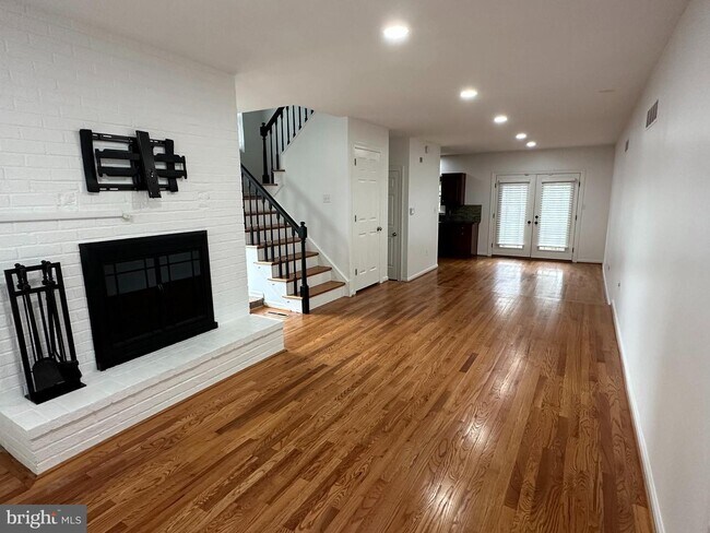 Foto del edificio - 902 N Bancroft Pkwy