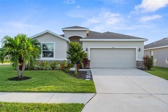 Building Photo - 3934 Lively Coral Pl