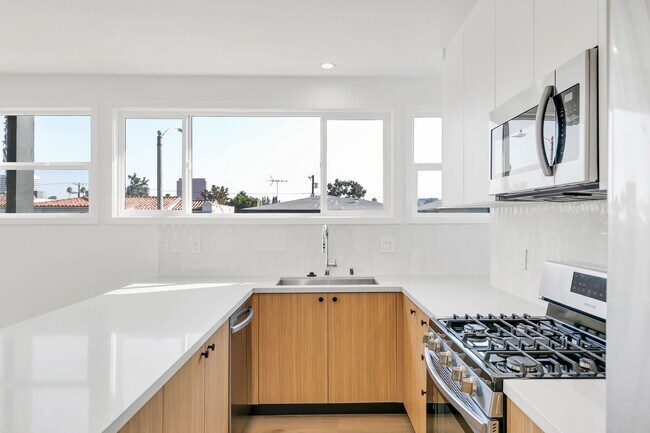 Foto del interior - 8355 Blackburn Ave