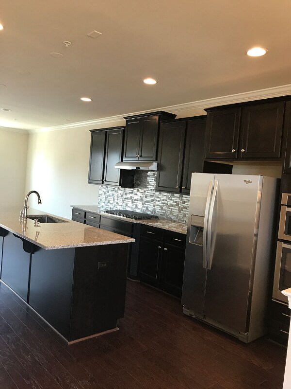 Foto del edificio - 22214 Fulmer Ave