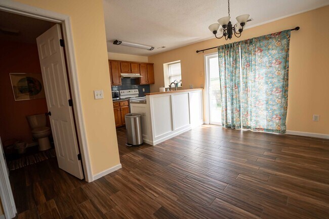 Foto del edificio - Townhouse in the City of Harrisonburg