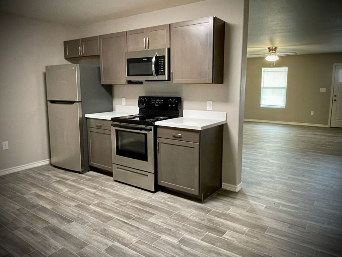 The Logan Apartments - Apartments in Nederland, TX | Apartments.com