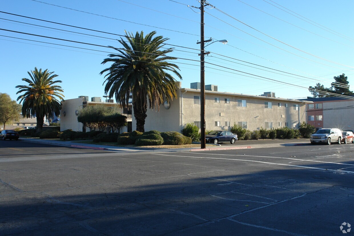 Foto principal - 221-229 S 11th St