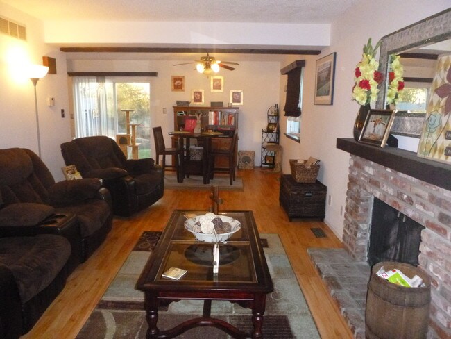 Foto del edificio - 1549 SW Chelsea Dr