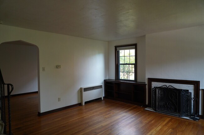 Building Photo - 532 Lansdale Pl