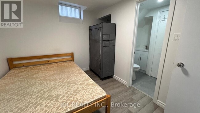 Building Photo - 201 Enchanted Hills Crescent