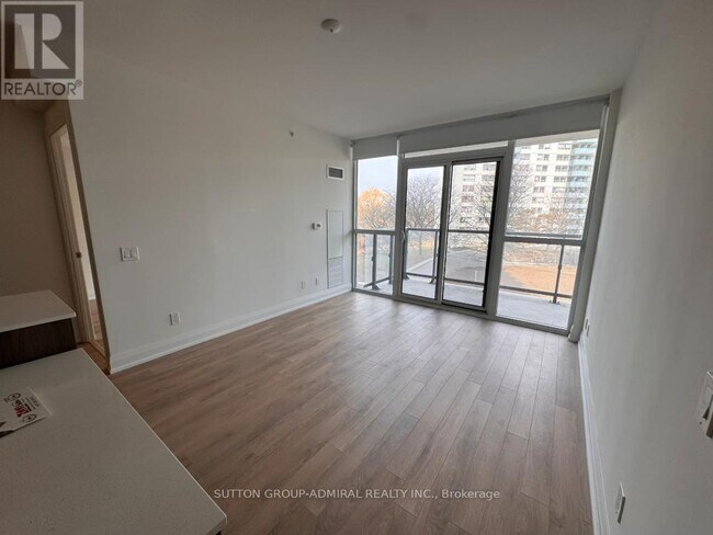 Building Photo - 1461 Lawrence Ave W