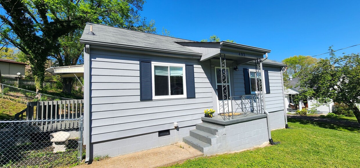 Primary Photo - Charming 2 Bedroom in Red Bank!!!