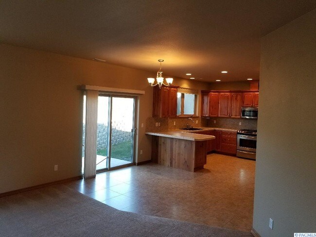 Foto del edificio - Single Level Golf Course Condo