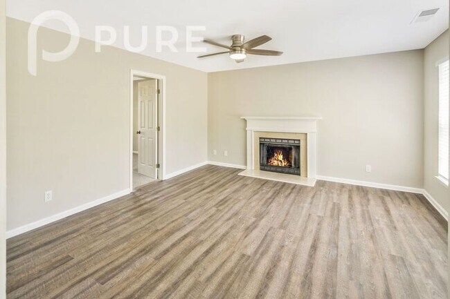 Foto del edificio - 9403 Fetlock Ct