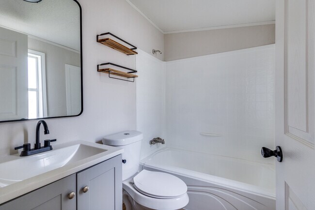 Photo - 3 Bedroom 2 Bath Home, Pool & Playground