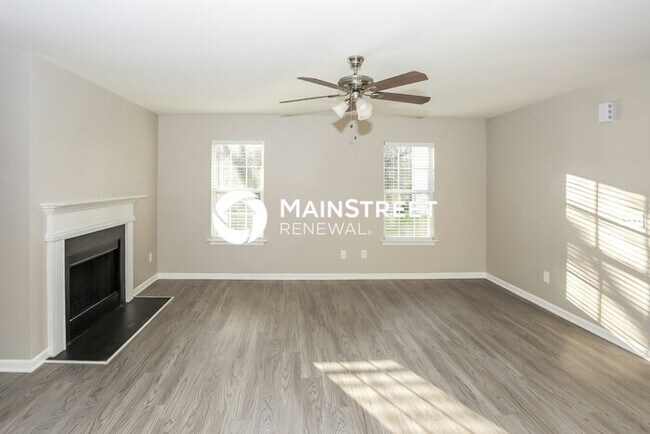 Foto del edificio - 4 Bedroom Pet-Friendly Home in Kannapolis,...