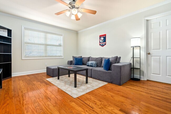 Foto del edificio - 121 Wright St