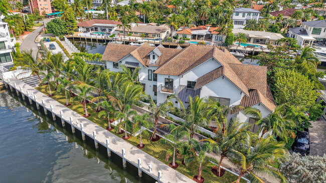 Foto del edificio - 400 Mola Ave