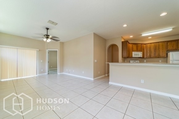 Building Photo - NOW AVAILABLE! 1205 Longville Cir, Tavares...