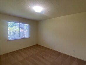 Building Photo - 2222 Havenhouse Dr