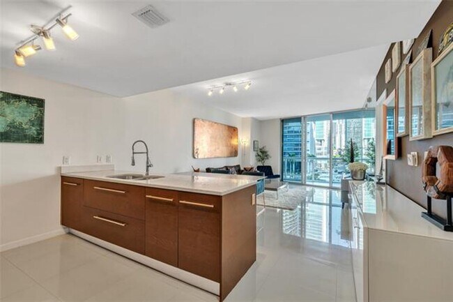 Photo - 475 Brickell Ave Apartment