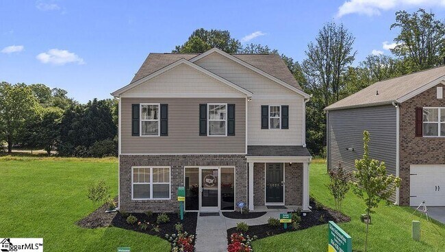 Building Photo - 1 Pine Creek Dr